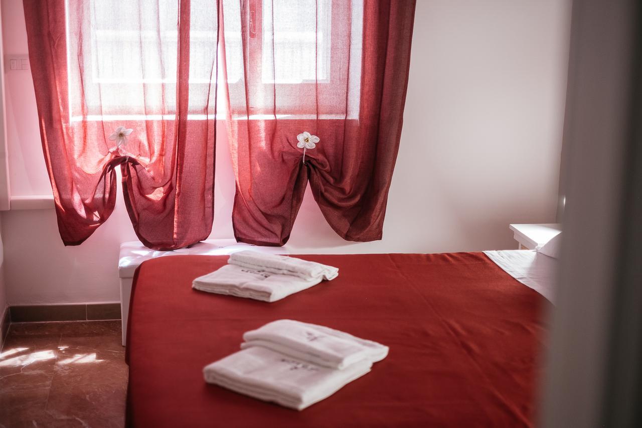 Butterfly B&B Lecce Extérieur photo
